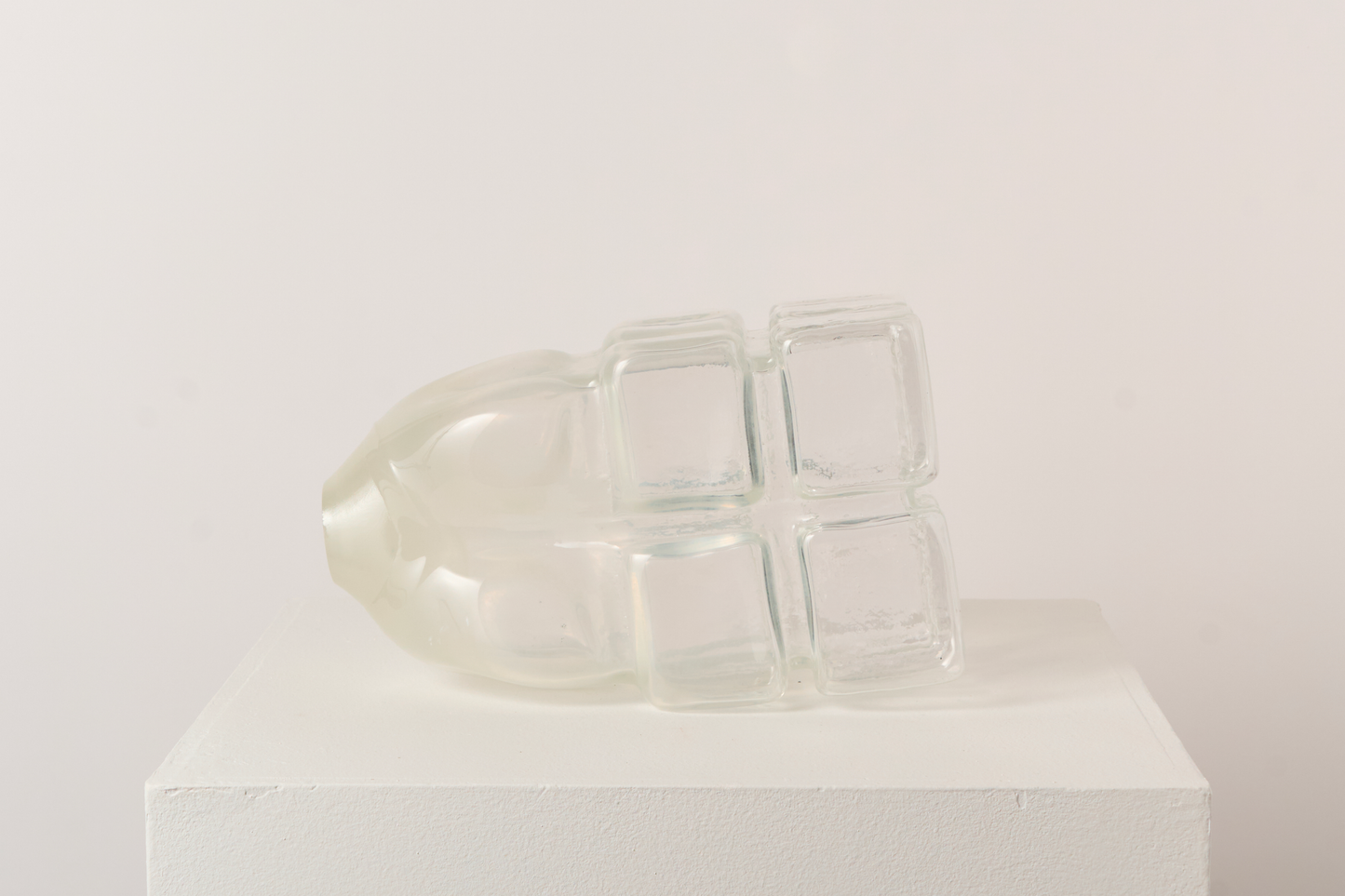 Artwork by Anni Eckerman - Glas formed by wood white