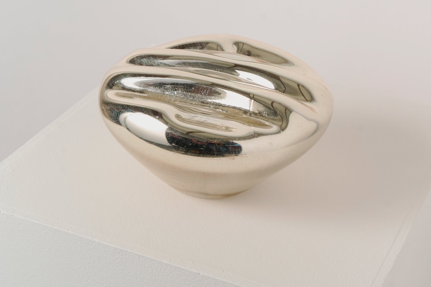 Artwork by Lisa Hartwig Ericson - Glas sculpture metallic