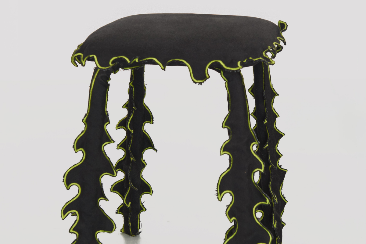 Stool - Disguise Series 00