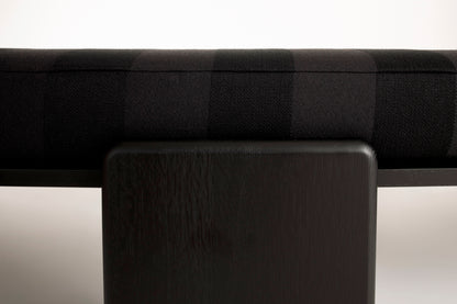 NANA Daybed - Stripes black / black (by kvadrat / Raf Simons)