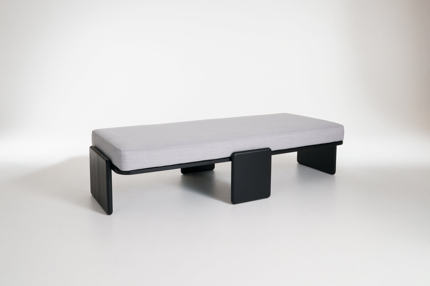 NANA Daybed - Suit light blue / white (by kvadrat)