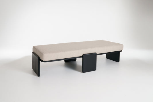 NANA Daybed - Bouclé cool beige (by kvadrat / Raf Simons)